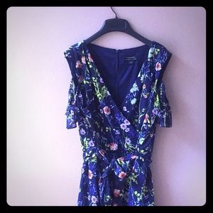 Tahari chiffon cold shoulder blue floral dress